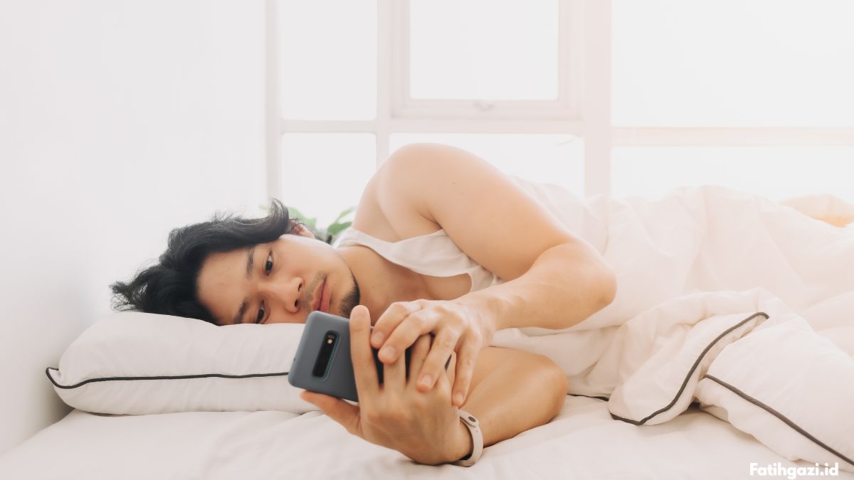 Kebiasaan Minum Obat Tidur karena Insomnia: Dampak Buruk dan Cara Mengatasinya