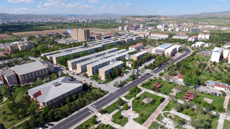 Biaya Kuliah di Sivas Cumhuriyet University 2025/2026